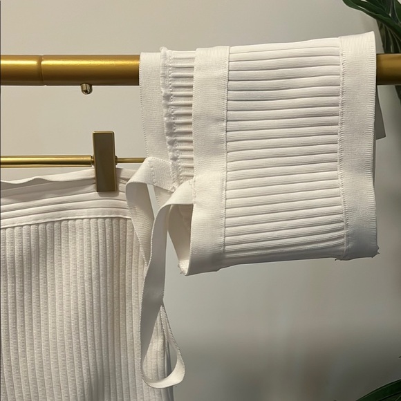 White Ribbed Two-Piece Set - Picture 6 of 6